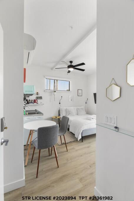Funky Scottsdale Modern Micro Studio - Walk To Ot 外观 照片